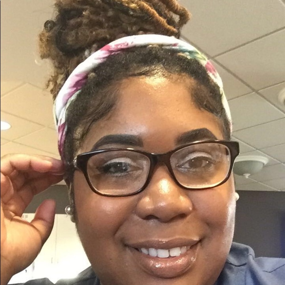 Meet your Posher, Erin